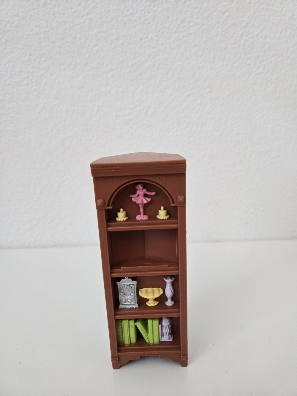 Fisher Price Loving Family Dollhouse Brown Corner Bookshelf Curio Cabinet TOY